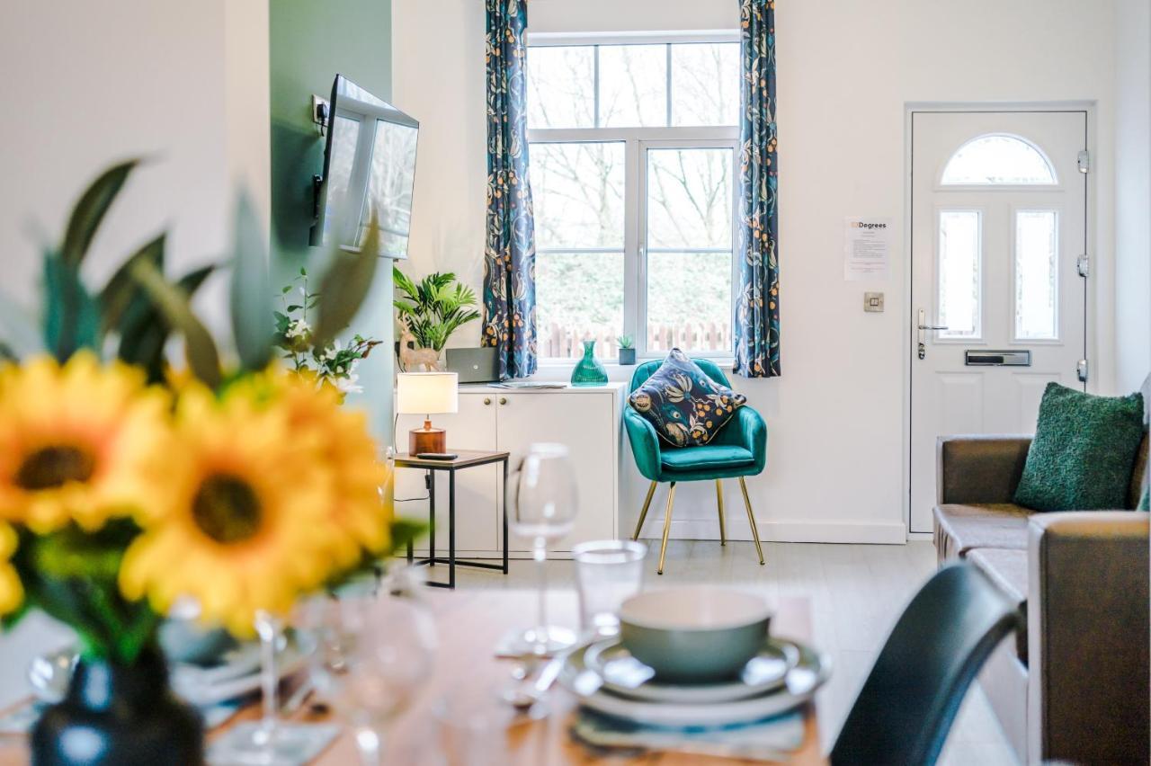 Stunning 3-Bed Home In Nantwich By 53 Degrees Property - Amazing Location, Ideal For Groups - Sleeps 6 Екстериор снимка