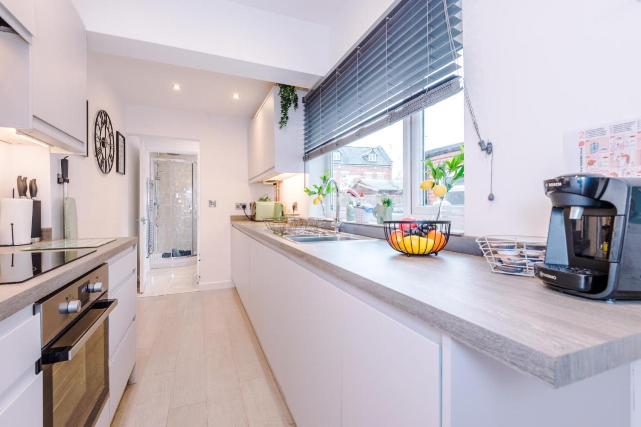 Stunning 3-Bed Home In Nantwich By 53 Degrees Property - Amazing Location, Ideal For Groups - Sleeps 6 Екстериор снимка