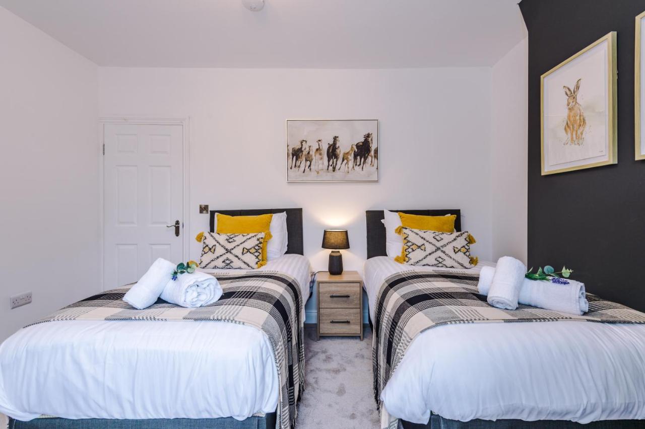 Stunning 3-Bed Home In Nantwich By 53 Degrees Property - Amazing Location, Ideal For Groups - Sleeps 6 Екстериор снимка