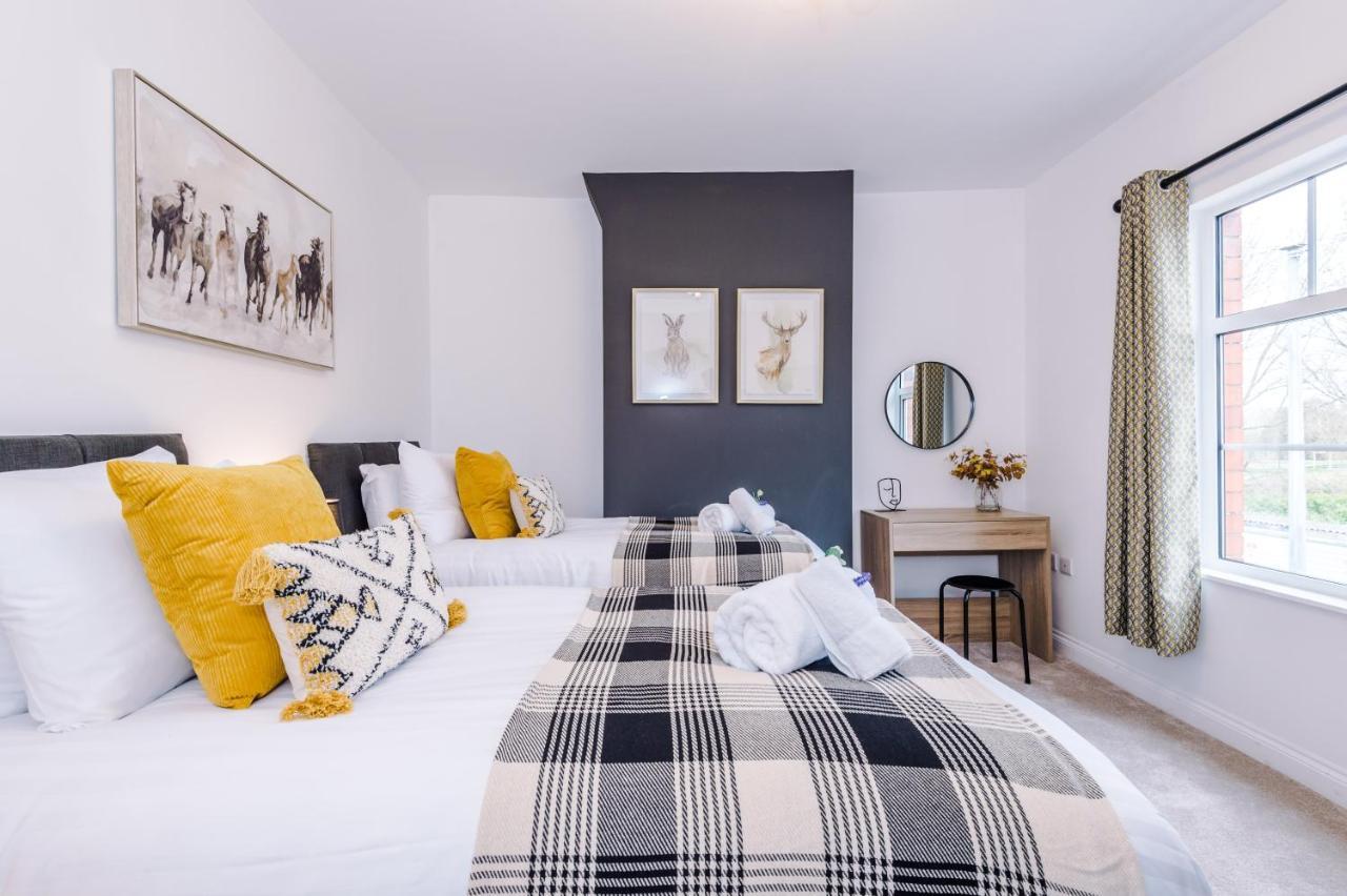 Stunning 3-Bed Home In Nantwich By 53 Degrees Property - Amazing Location, Ideal For Groups - Sleeps 6 Екстериор снимка